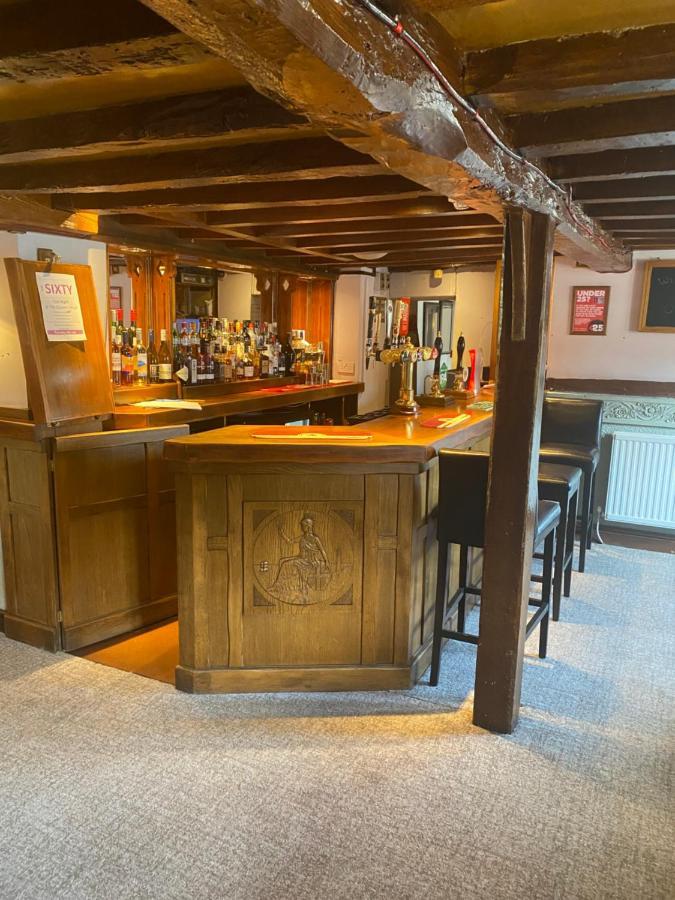 The Queens Head Inn Milton Ernest Bagian luar foto
